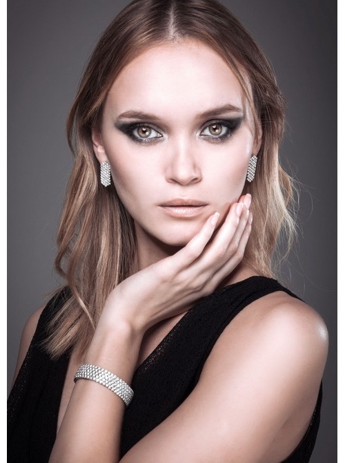 Model Picture