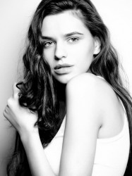Simona